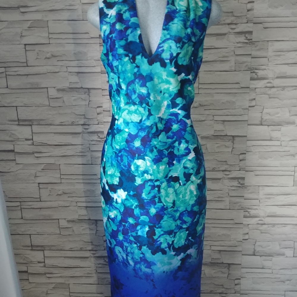 Vince Camuto floral midi length dress